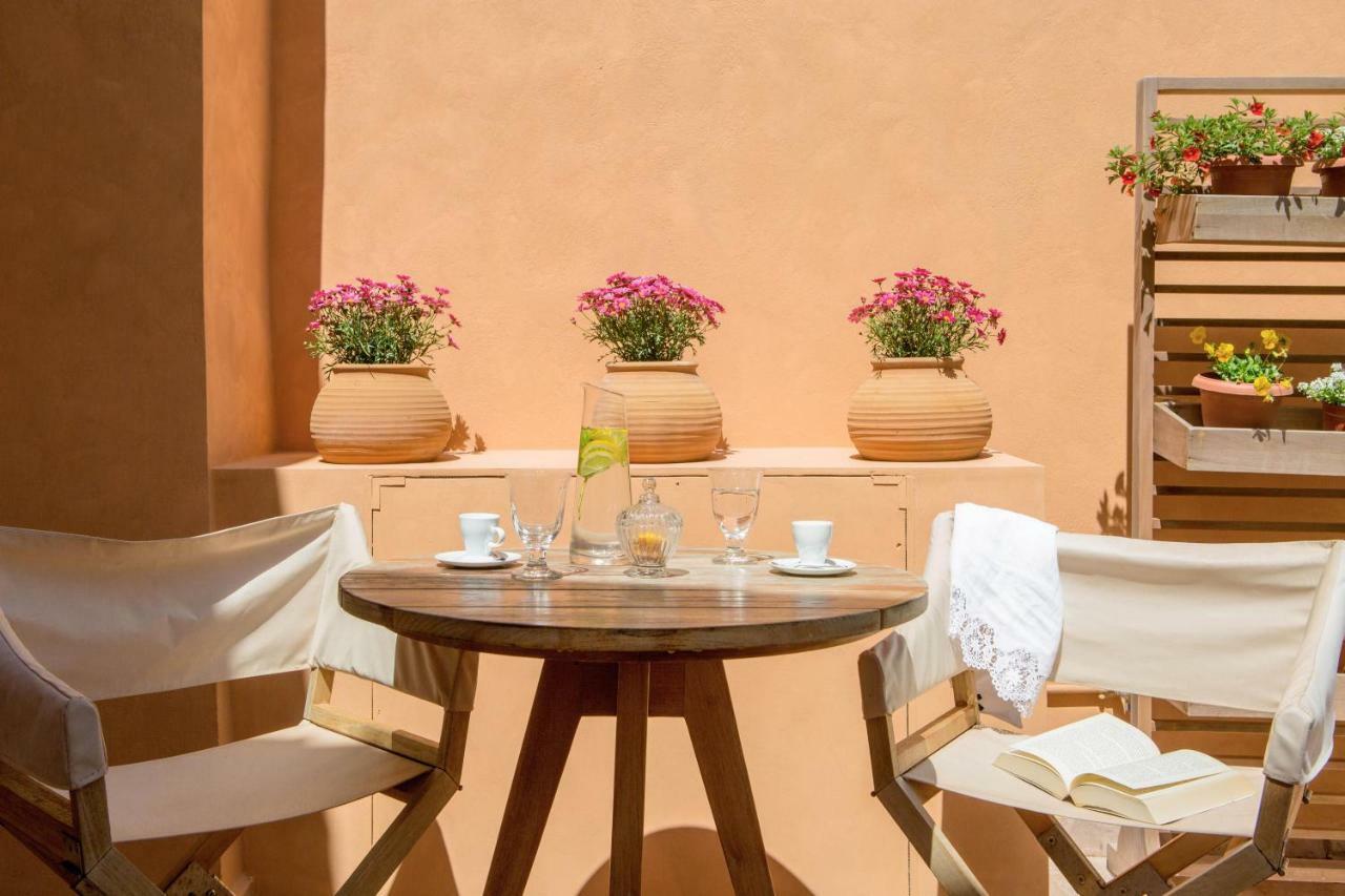 J&G Suites Chania  Buitenkant foto